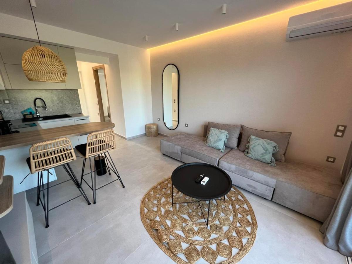 Aelia Apartments Makrýgialos Esterno foto